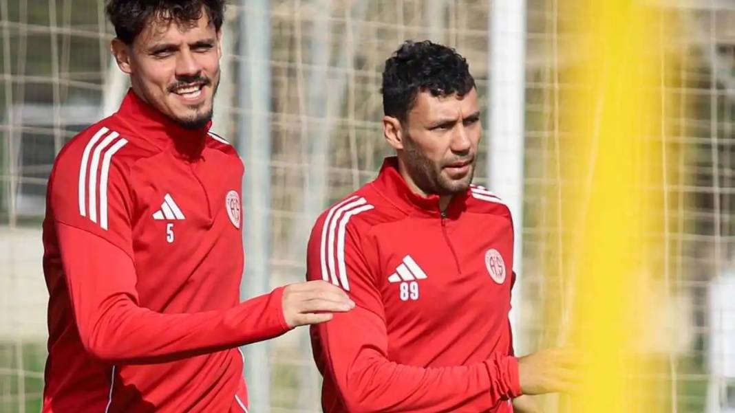 Antalyaspor Eyüpspor Maçına Kilitlendi! 1
